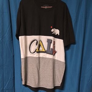 Black and Gray Cali Graphic T-Shirt